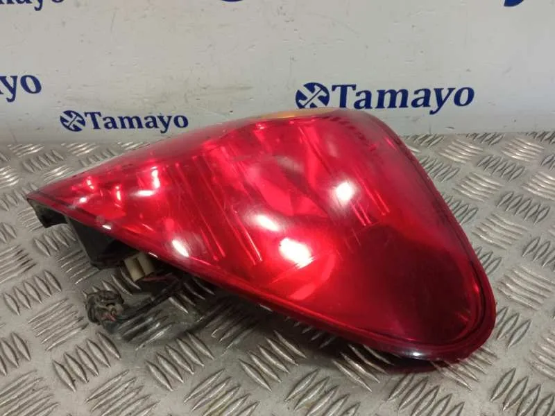 Piloto Trasero Derecho para Mitsubishi L 200 (Ka0/Kb0)