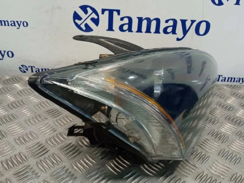Faro Derecho para Ford Focus Berlina (Cap)