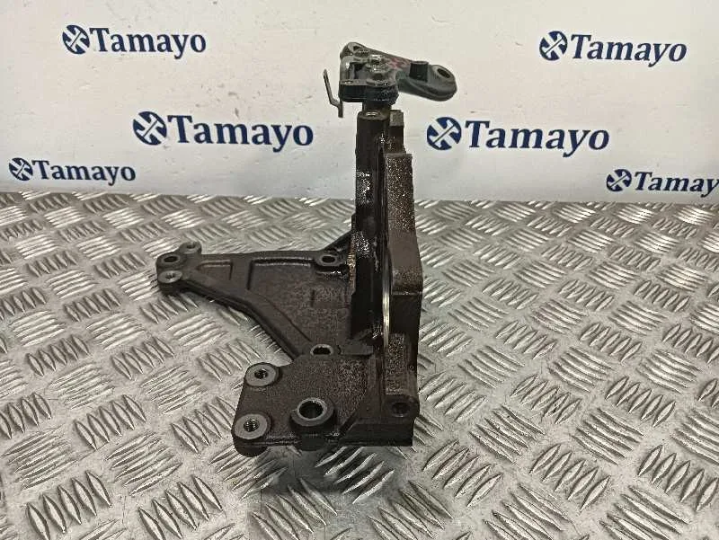 Soporte Bomba Inyeccion para Nissan Nt400 Cabstar (01/20214->)