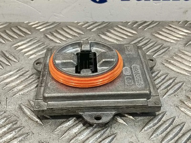 Centralita Faros Xenon para Bmw X1 (E84)
