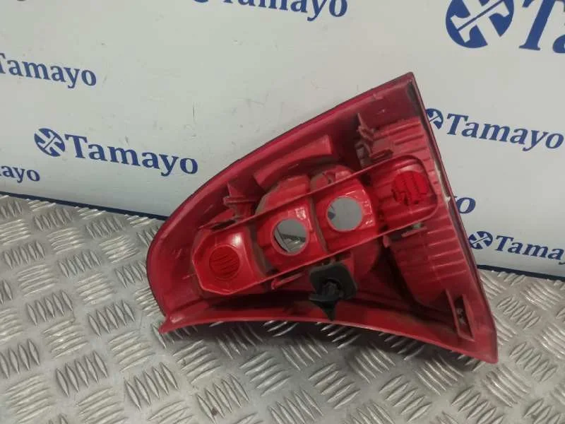Piloto Trasero Izquierdo para Renault Clio Ii Fase Ii (B/Cb0)