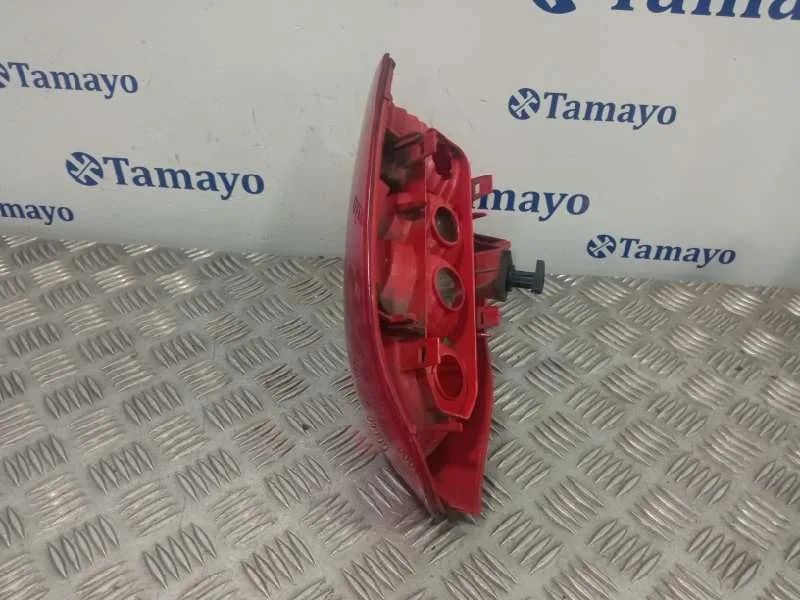 Piloto Trasero Izquierdo para Renault Clio Ii Fase Ii (B/Cb0)