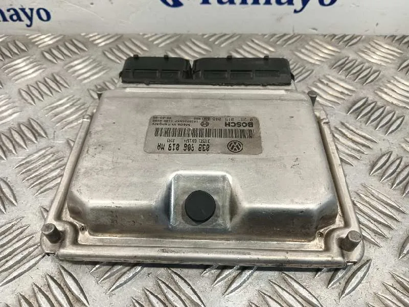 Centralita Motor Uce para Seat Toledo (1M2)