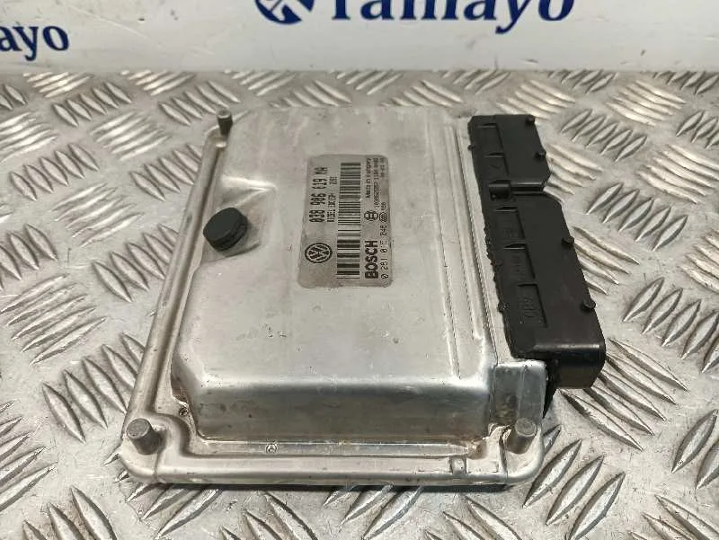 Centralita Motor Uce para Seat Toledo (1M2)
