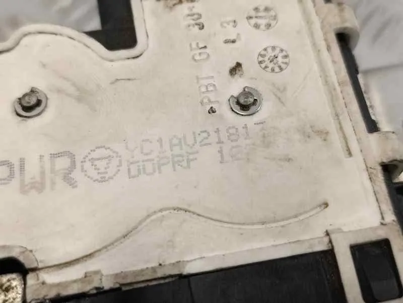 Cerradura Puerta Delantera Derecha para Ford Transit Combi '06