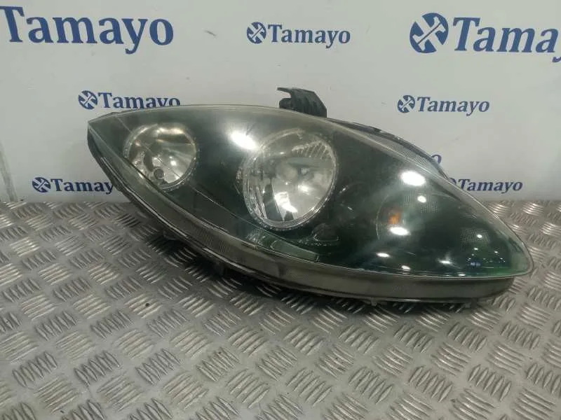 Faro Derecho para Seat Toledo (5P2)