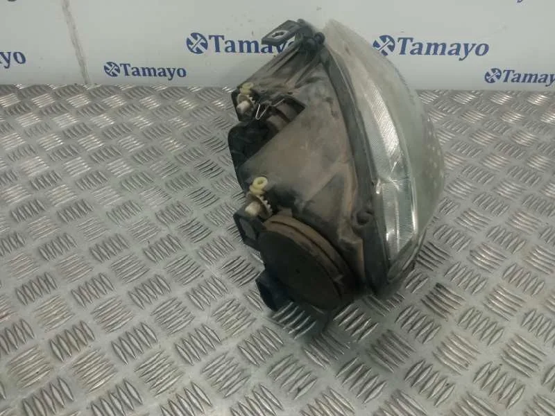 Faro Derecho para Seat Toledo (5P2)