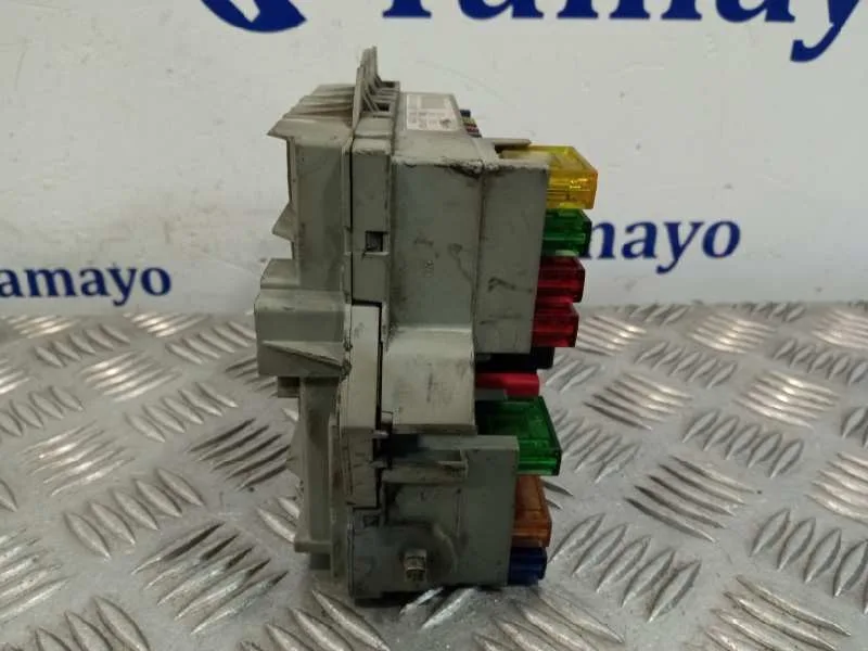 Caja Reles / Fusibles para Fiat Stilo (192)