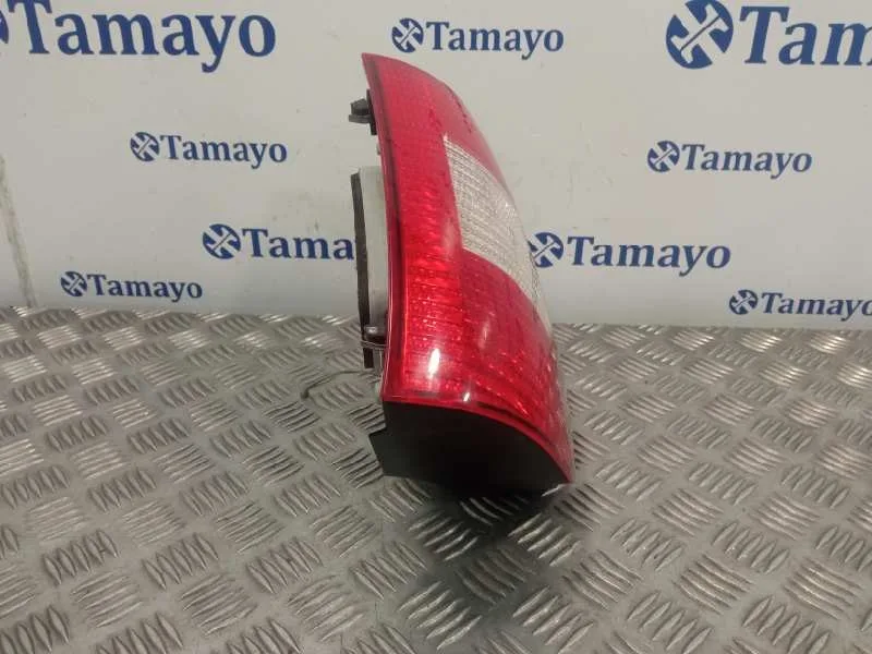Piloto Trasero Derecho para Volkswagen Polo (9N1)