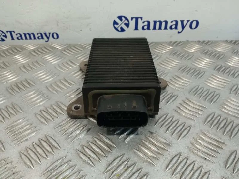 Centralita Motor Uce para Mitsubishi Space Wagon (N80/N90)