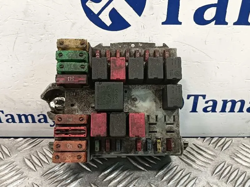 Caja Reles / Fusibles para Fiat Bravo (198)