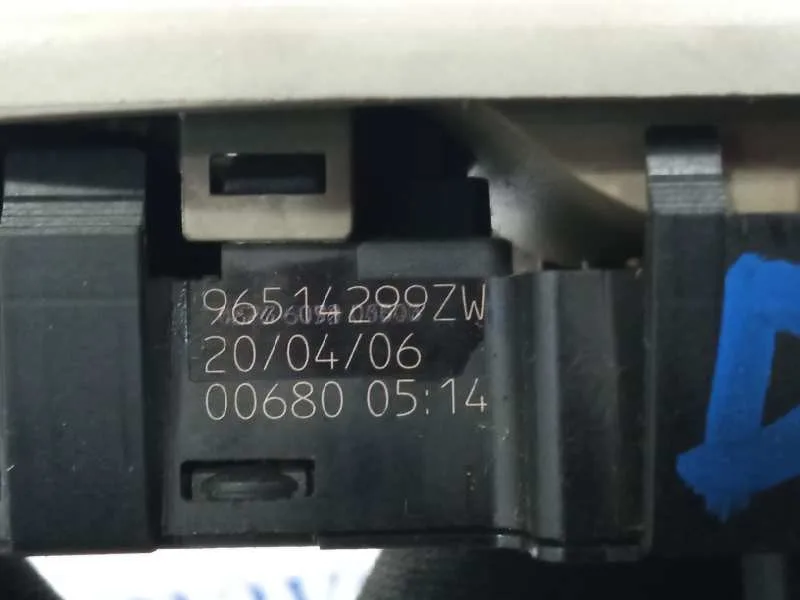Mando Elevalunas Delantero Izquierdo para Citroën C5 Berlina