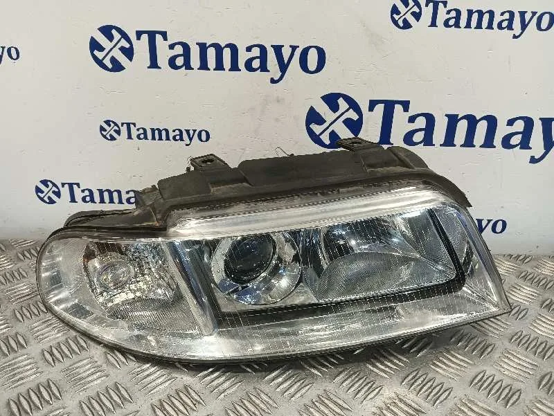 Faro Derecho para Audi A4 Avant (B5)