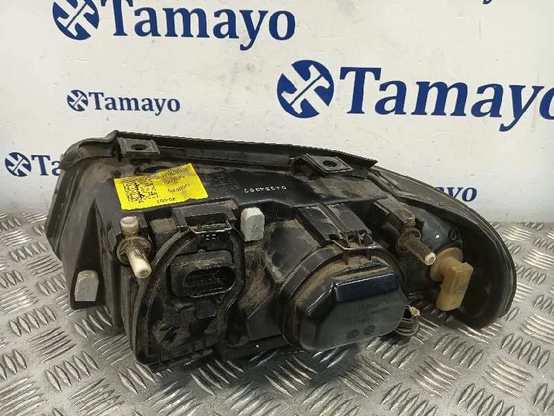 Faro Derecho para Audi A4 Avant (B5)