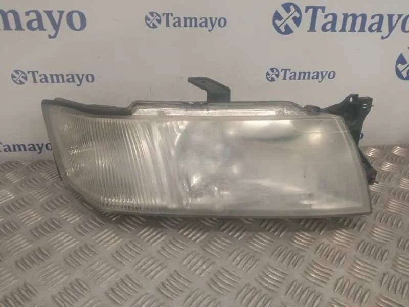 Faro Izquierdo para Mitsubishi Space Wagon (N80/N90)