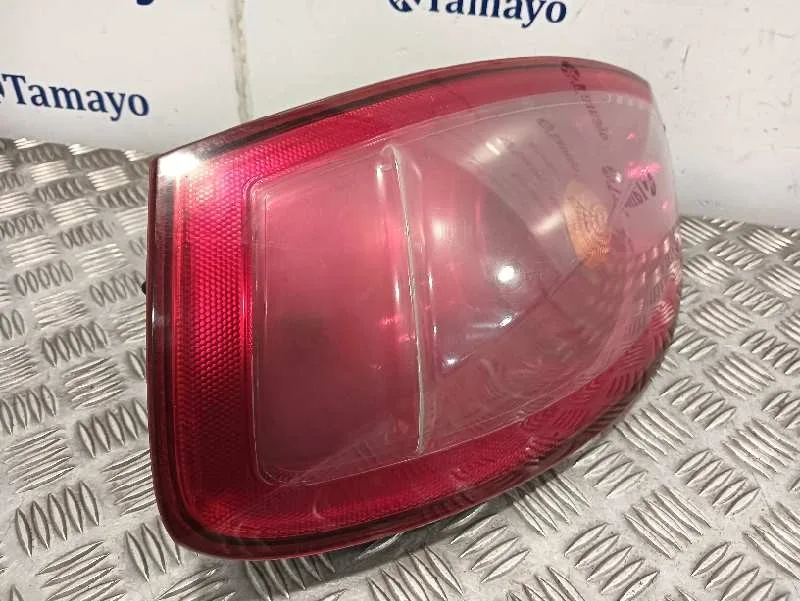 Piloto Trasero Izquierdo para Fiat Bravo (198)