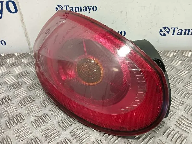 Piloto Trasero Izquierdo para Fiat Bravo (198)
