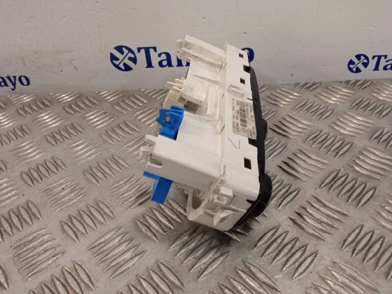 Mando Climatizador para Renault Clio Iv
