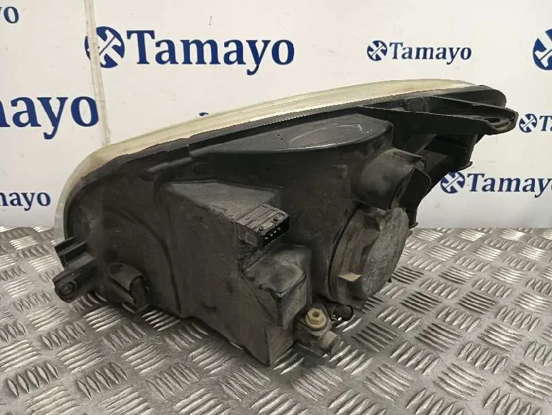 Faro Derecho para Peugeot Partner (S2)