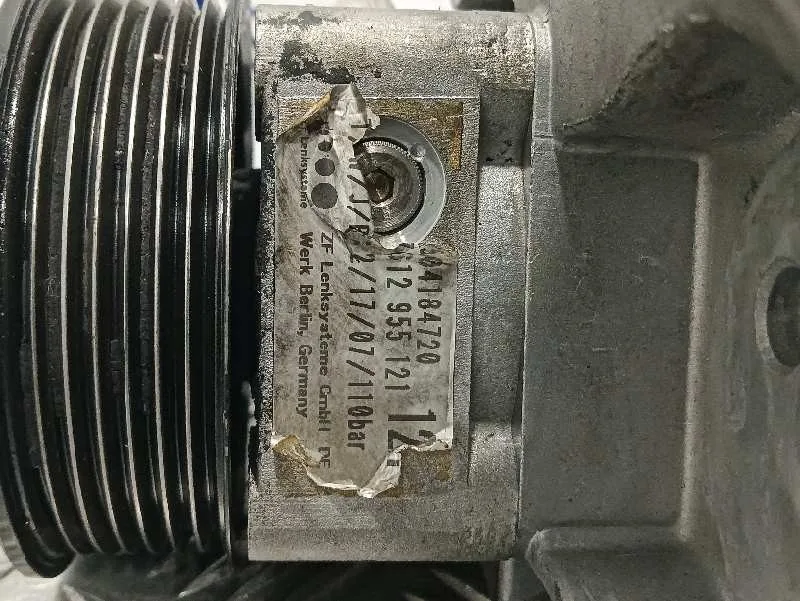 Bomba Direccion para Skoda Fabia (5J2 )