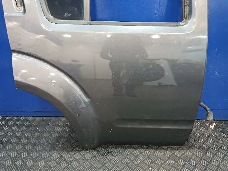Puerta Trasera Derecha para Nissan Pathfinder (R51)