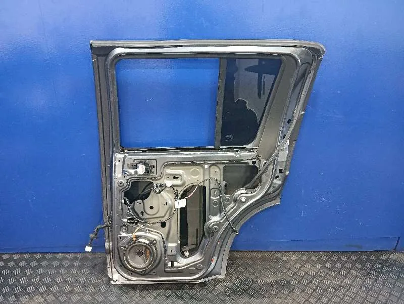 Puerta Trasera Derecha para Nissan Pathfinder (R51)