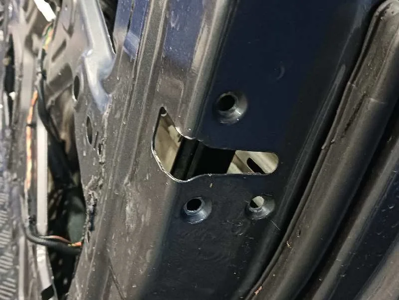 Puerta Delantera Derecha para Nissan Pathfinder (R51)