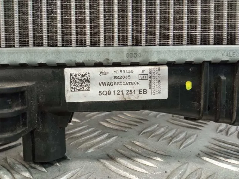 Radiador Agua para Seat Leon St (5F8)