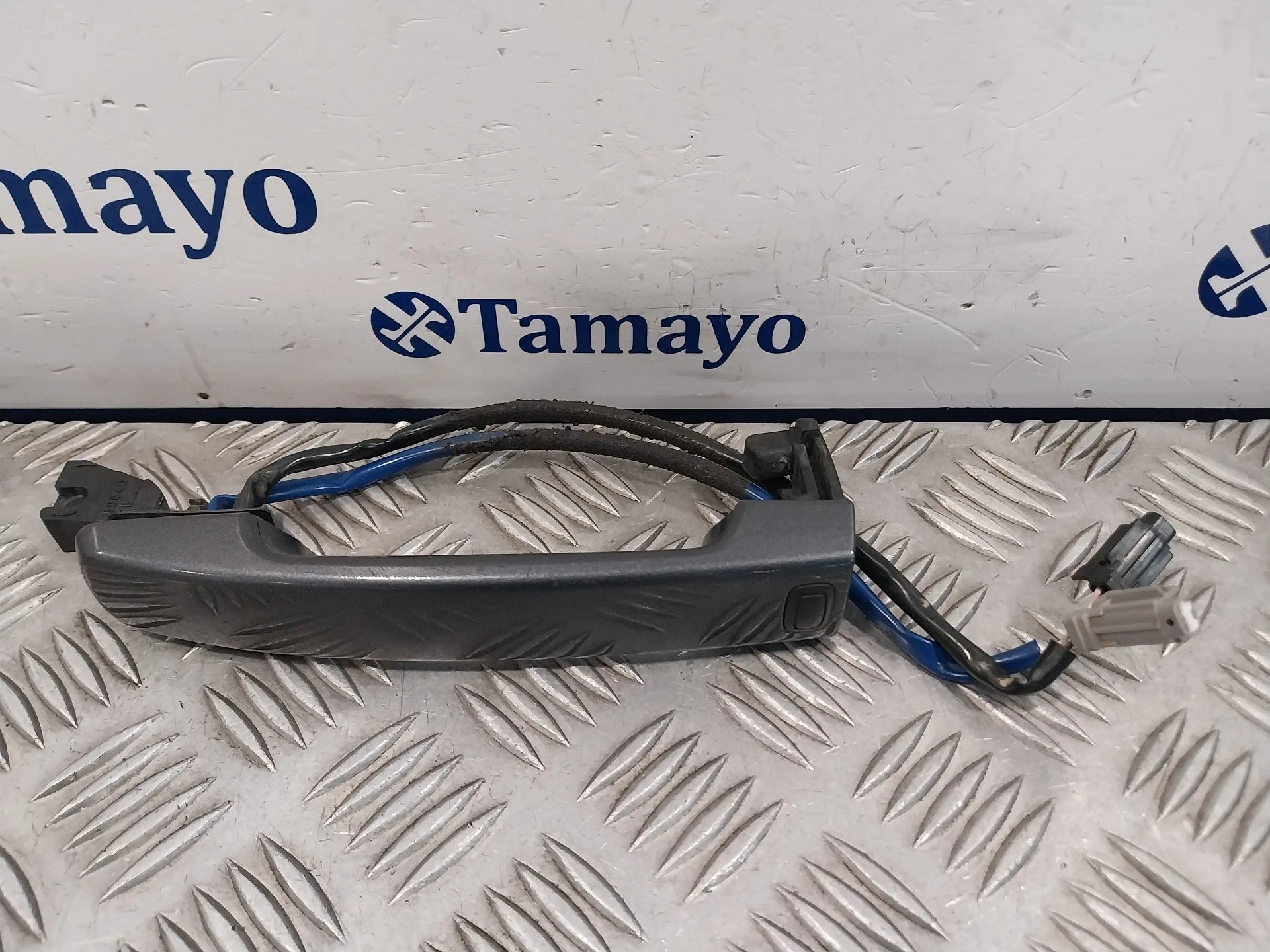 Maneta Exterior Delantera Derecha para Nissan Pathfinder (R51)