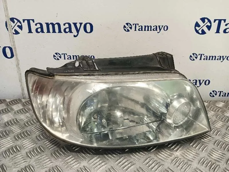 Faro Derecho para Hyundai Matrix (Fc)