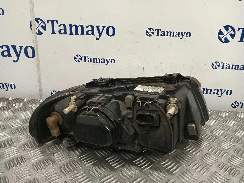 Faro Izquierdo para Audi A4 Avant (B5)