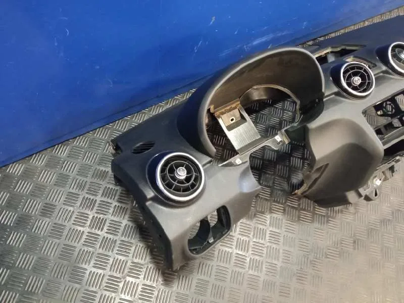 Salpicadero para Audi A1 Sportback (8Xf)