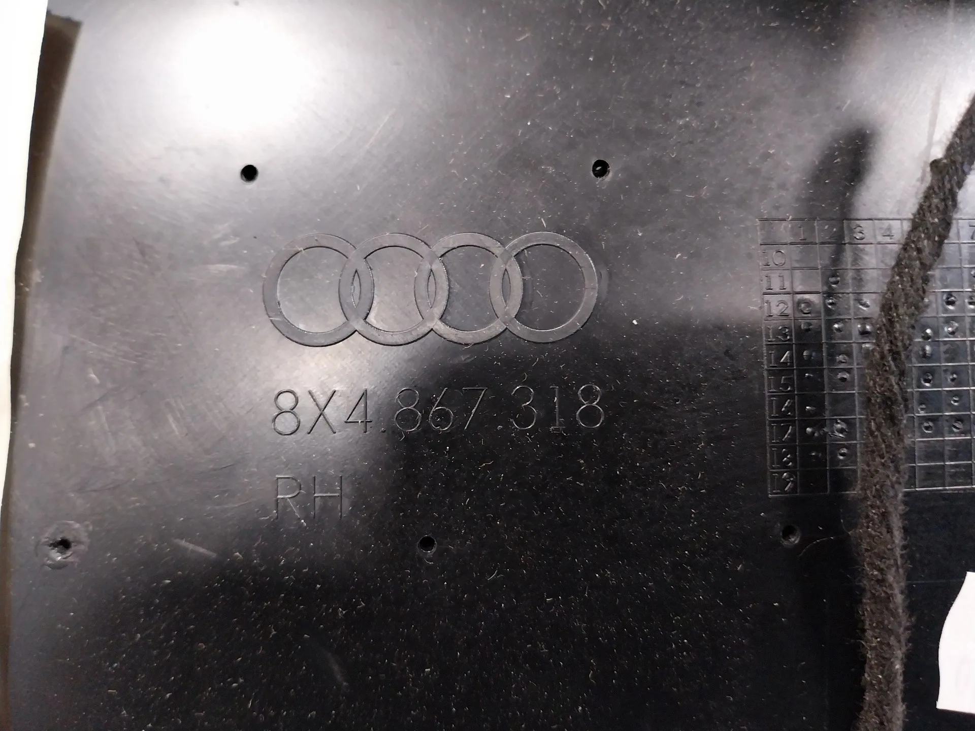 Guarnecido Puerta Trasera Derecha para Audi A1 Sportback (8Xf)