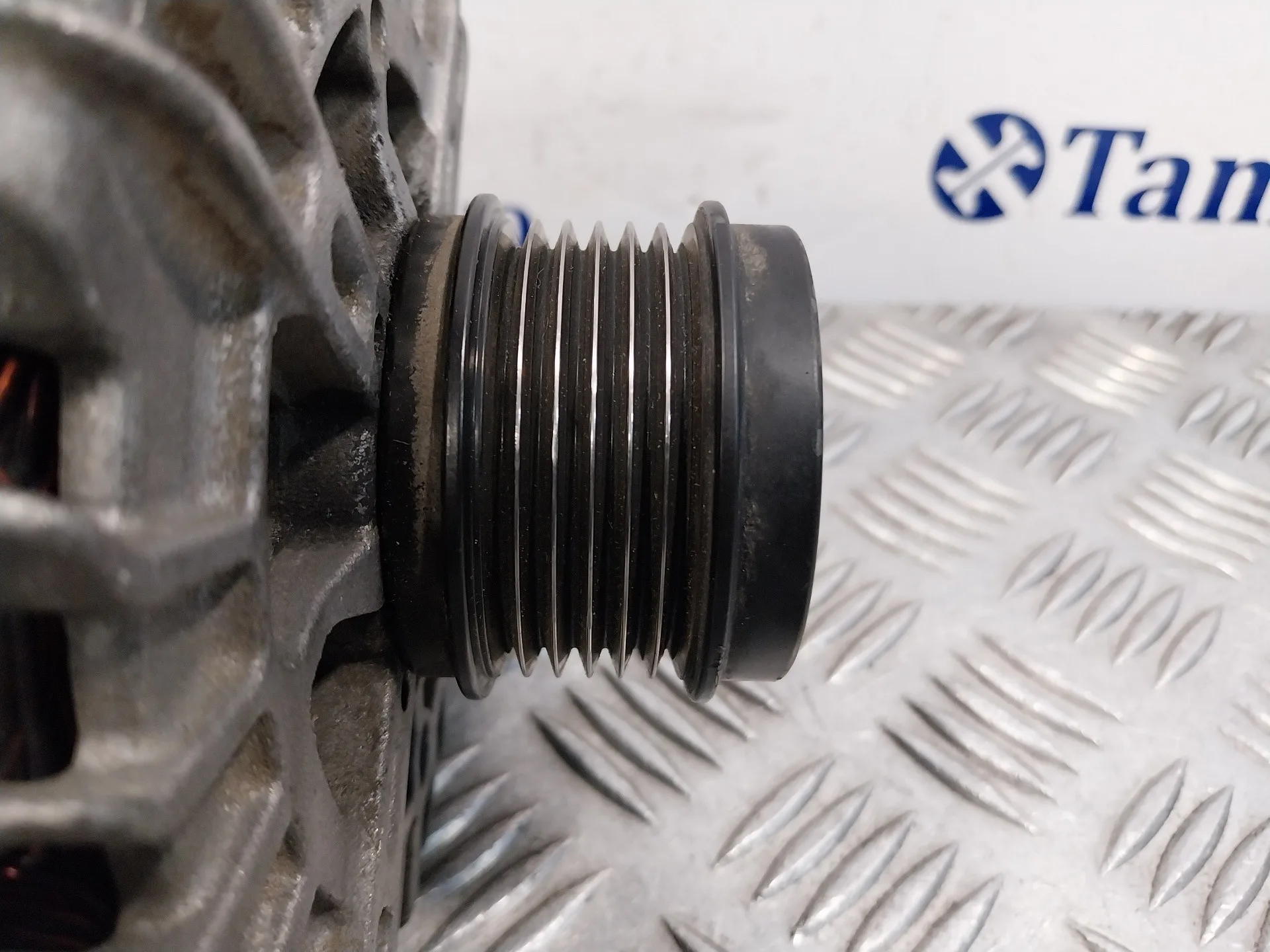 Alternador para Citroën C4 Cactus
