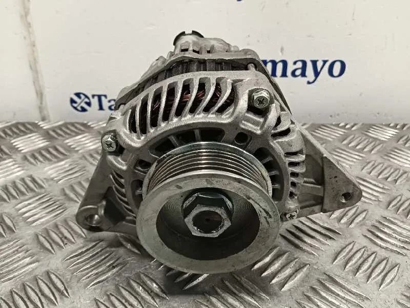 Alternador para Mitsubishi L 200 (Ka0/Kb0)