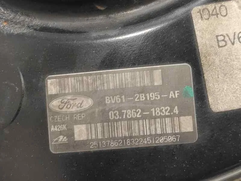 Servofreno para Ford Focus Lim. (Cb8)