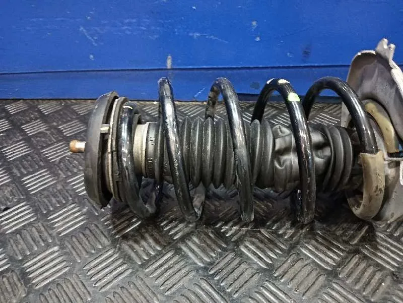 Amortiguador Delantero Derecho para Peugeot 5008