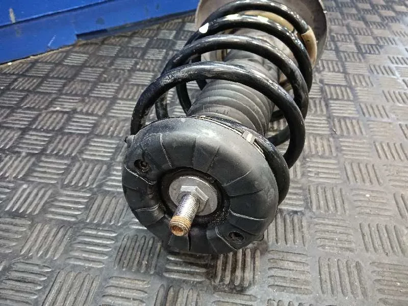 Amortiguador Delantero Derecho para Peugeot 5008
