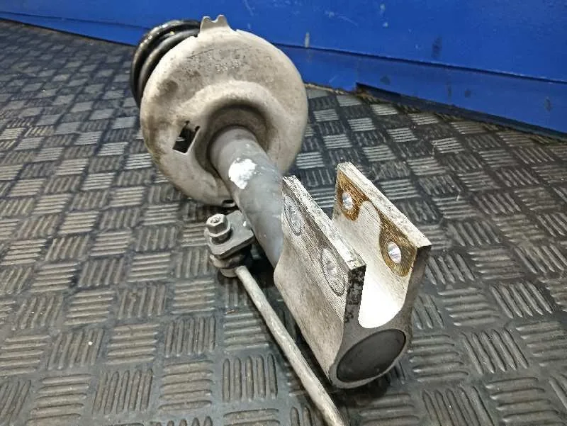 Amortiguador Delantero Derecho para Peugeot 5008