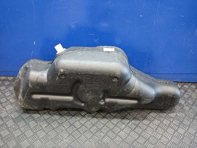 Deposito Combustible para Nissan Micra V (K14)