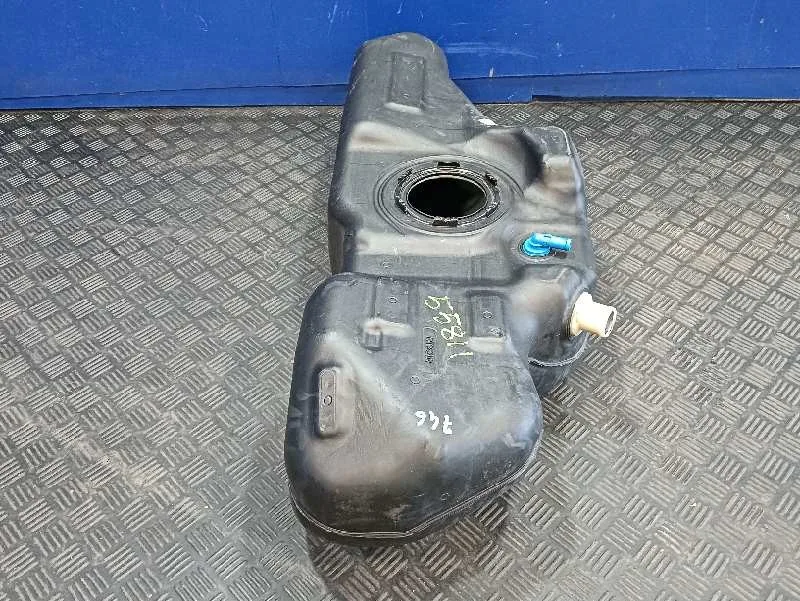 Deposito Combustible para Nissan Micra V (K14)