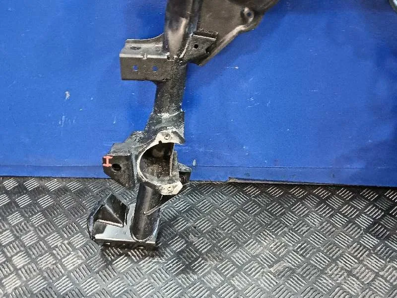 Puente Delantero para Bmw X3 (F25)