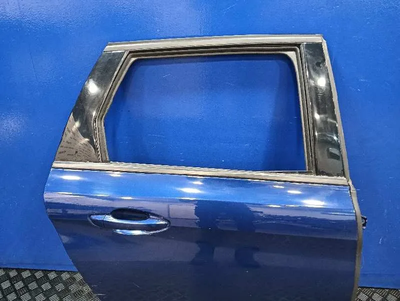 Puerta Trasera Derecha para Peugeot 308 Sw