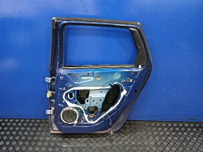 Puerta Trasera Derecha para Peugeot 308 Sw