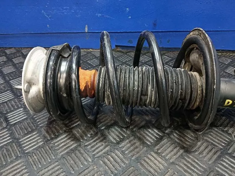 Amortiguador Delantero Izquierdo para Bmw X3 (E83)