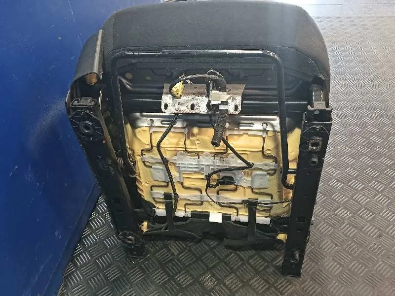 Asiento Delantero Derecho para Nissan Micra V (K14)