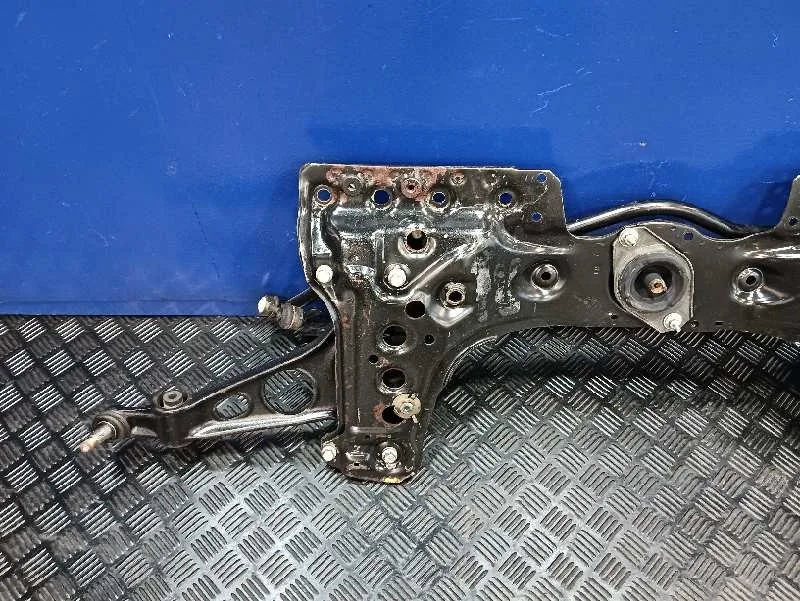 Puente Delantero para Alfa Romeo 147 (190)