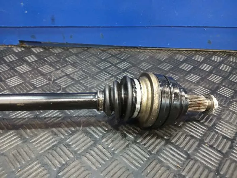Transmision Trasera Derecha para Bmw X5 (E53)