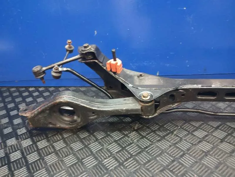 Puente Trasero para Kia Cee'd