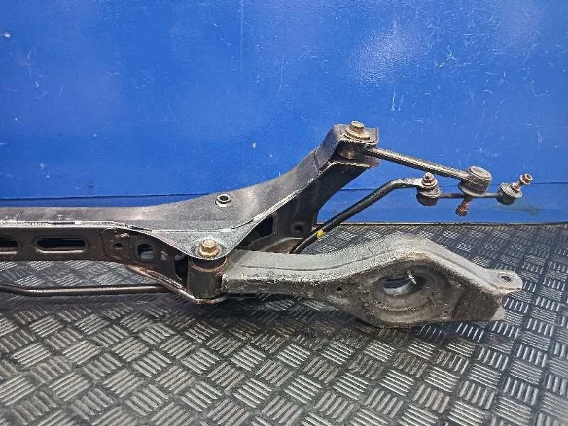 Puente Trasero para Kia Cee'd